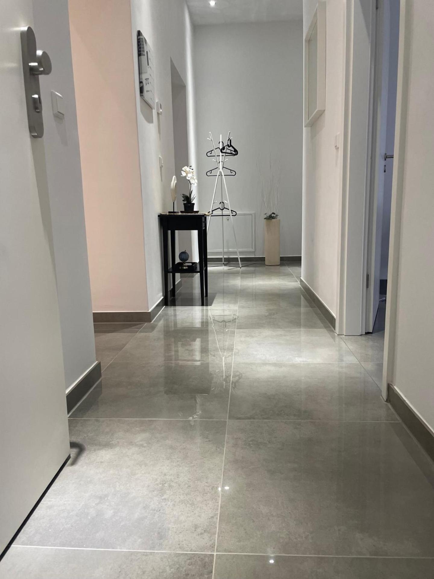 Perfekt Fuer Geschaeftsreisende Komfort Eleganz Und Erstklassiges Wlan In Zentraler Lage Wuppertal Exterior foto